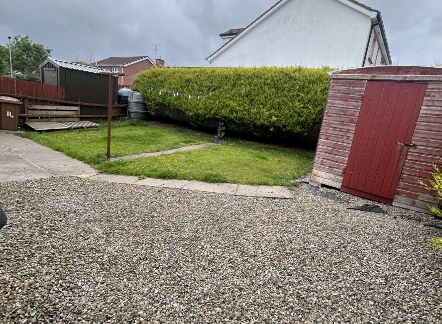 14 Pinefield Court, Killyclogher, Omagh, BT79 7YT