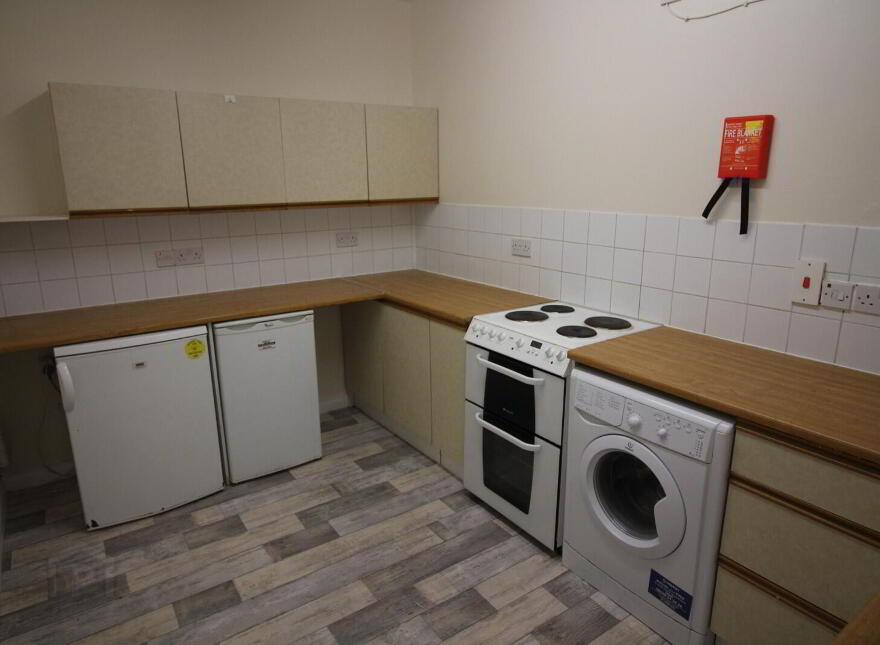 31a Chlorine Gardens, Belfast, BT9 5DL