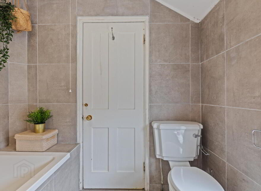 38 Glantane Drive, Belfast, BT15 3FE