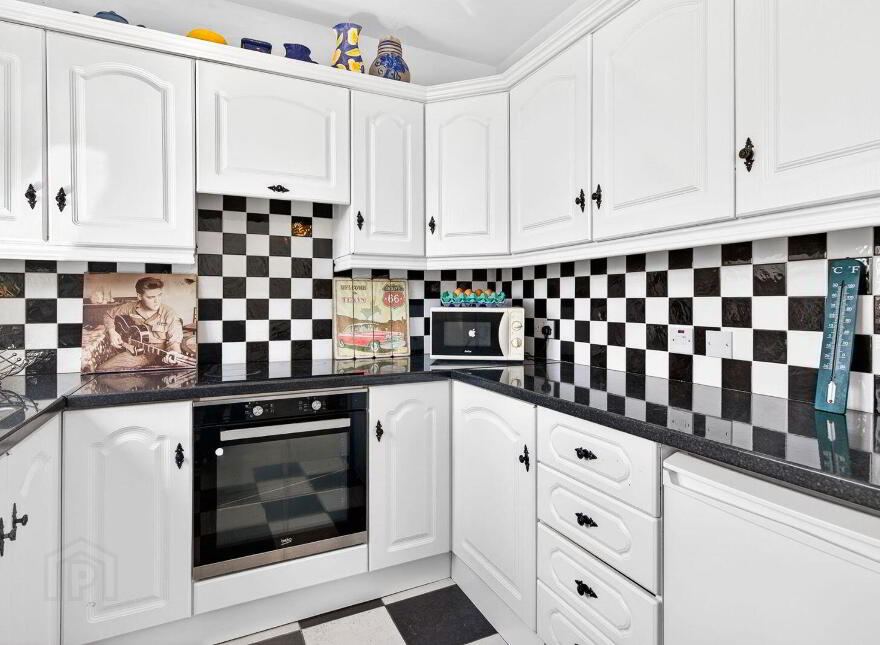 Apartment 6 The Plaza Shore Road, Strandhill, F91RD25