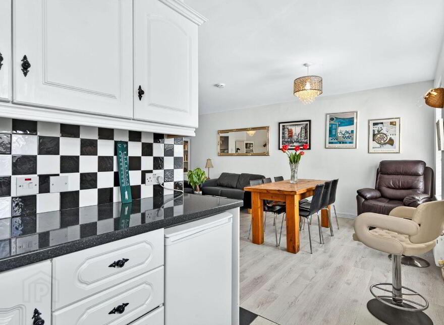 Apartment 6 The Plaza Shore Road, Strandhill, F91RD25