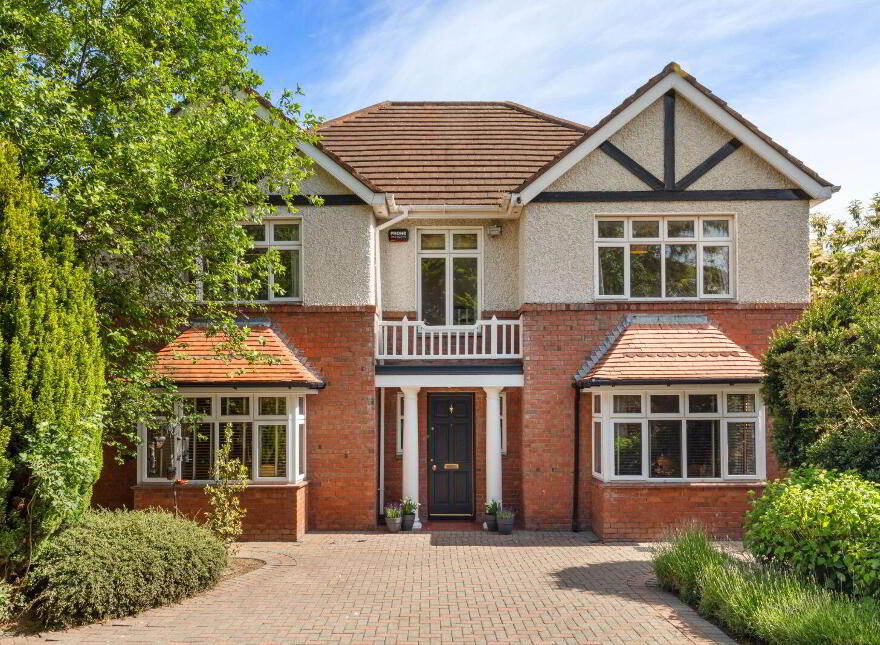 29 Hampton Park, Saint Helen's Wood, Booterstown, Blackrock, Blackrock, A94K821