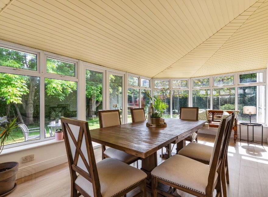 29 Hampton Park, Saint Helen's Wood, Booterstown, Blackrock, Blackrock, A94K821