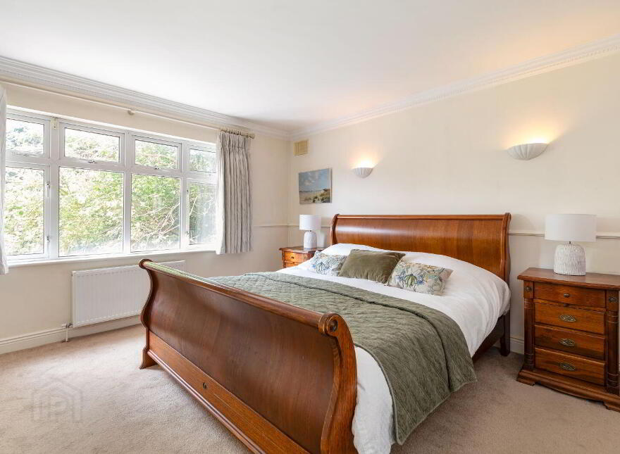 29 Hampton Park, Saint Helen's Wood, Booterstown, Blackrock, Blackrock, A94K821