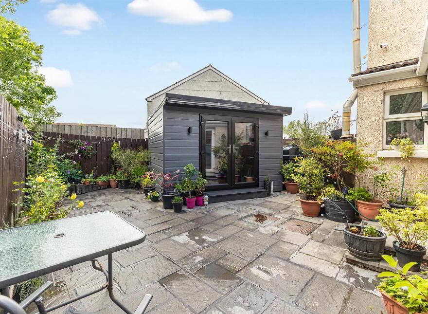 7 Laburnum Crescent, Comber, BT23 5YF