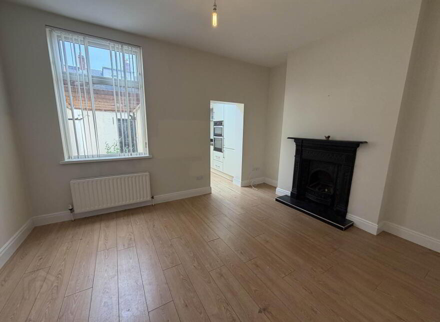 8 Jocelyn Gardens, Belfast, BT6 9BA
