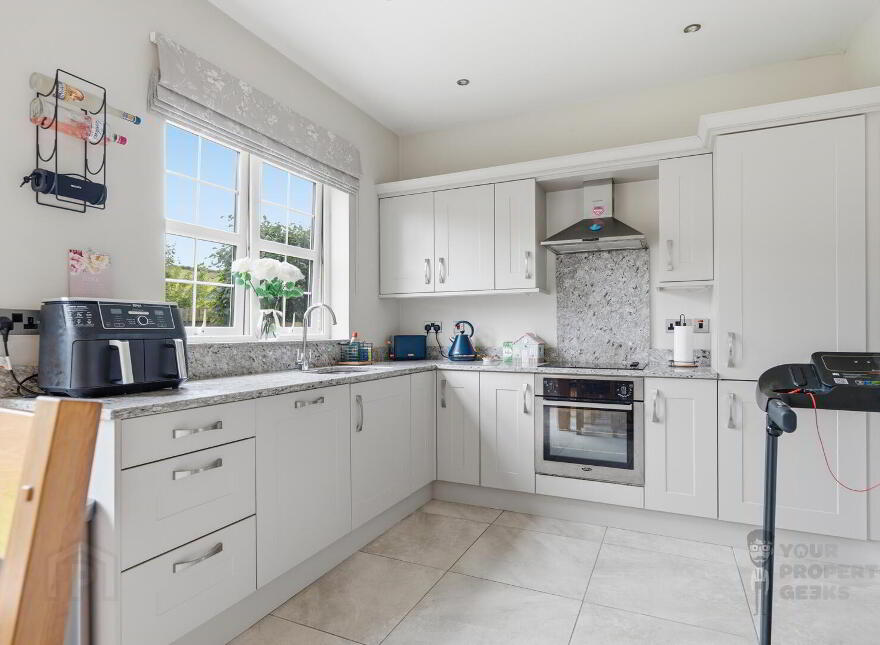 17 Moss Lane, Ballynahinch, BT24 8FE