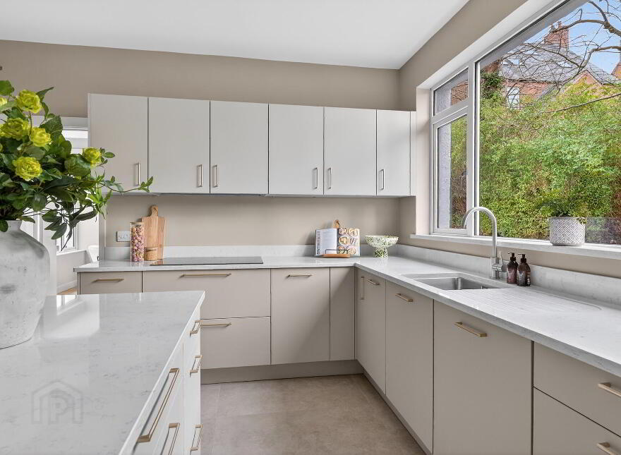233 Stranmillis Road, Belfast, BT9 5EE