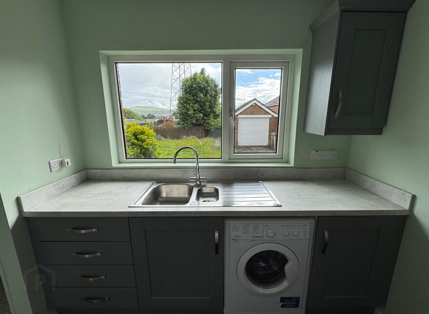 16 St Anne's Crescent, Glengormley, BT36 5JZ