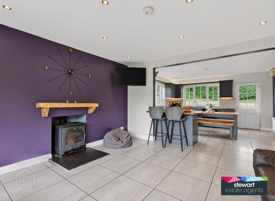 124 Hillsborough Road, Dromore, BT25 1QW
