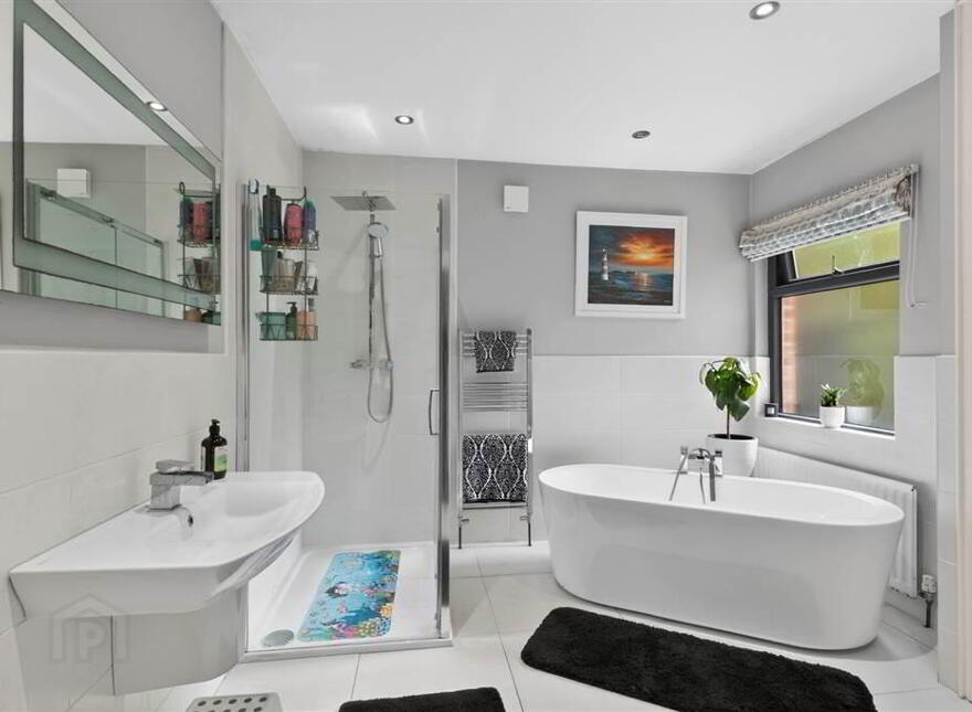 25 Glencregagh Drive, Belfast, BT6 0NJ