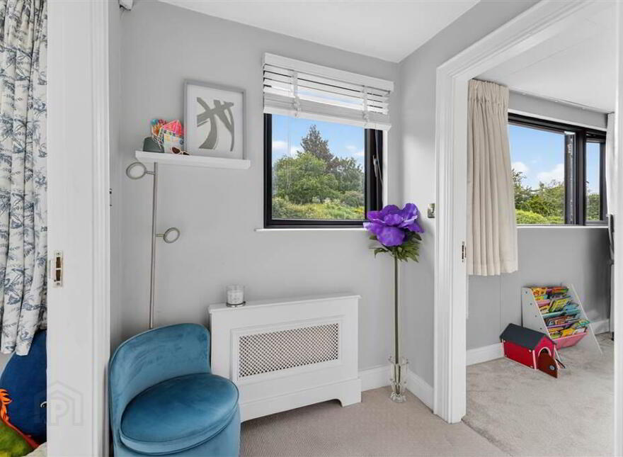 25 Glencregagh Drive, Belfast, BT6 0NJ