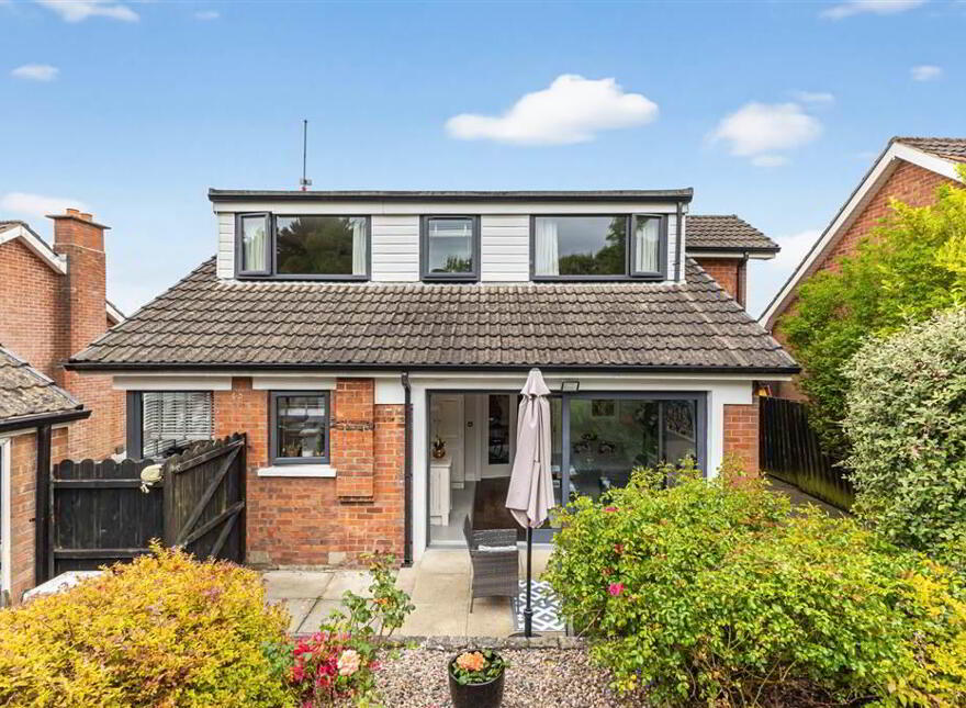 25 Glencregagh Drive, Belfast, BT6 0NJ