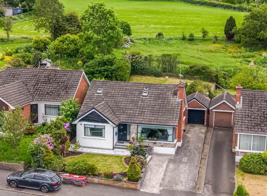 25 Glencregagh Drive, Belfast, BT6 0NJ