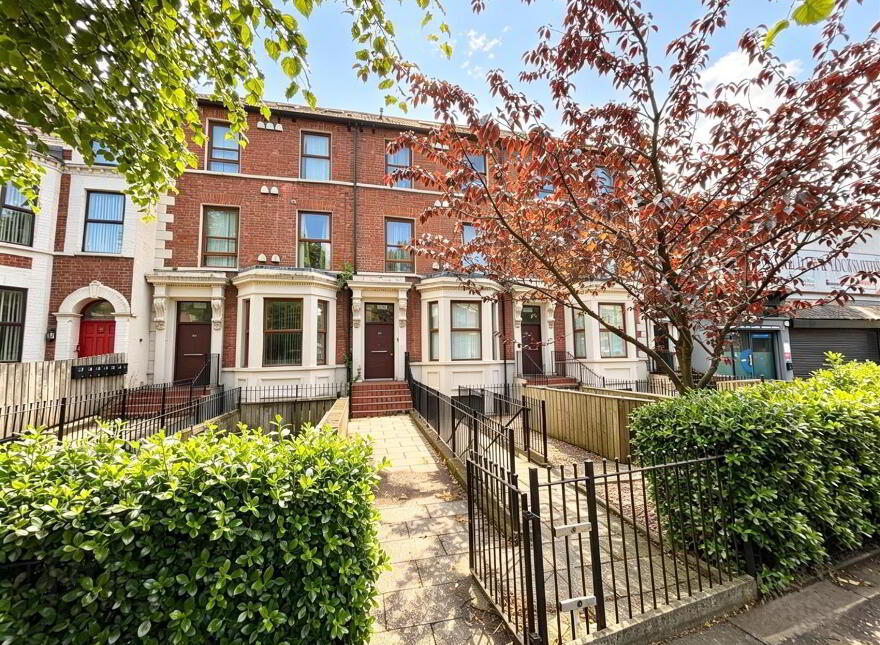 Apt 3, 373 Antrim Road, Belfast, BT15 3BG
