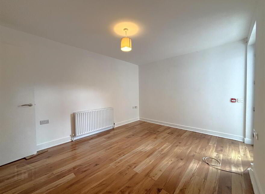 Apt 3, 373 Antrim Road, Belfast, BT15 3BG