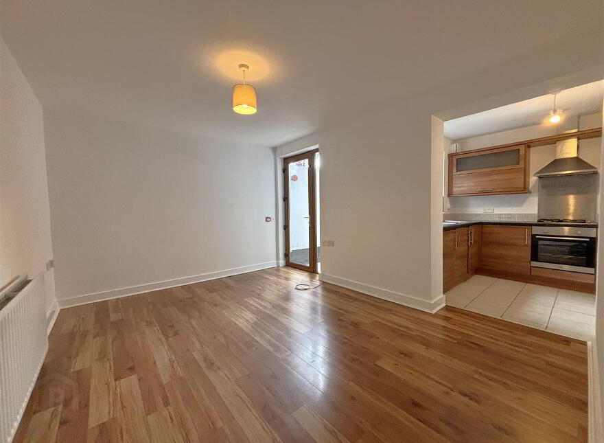 Apt 3, 373 Antrim Road, Belfast, BT15 3BG