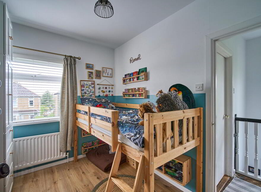3 Grovehill Gardens, Bangor, BT20 4NS