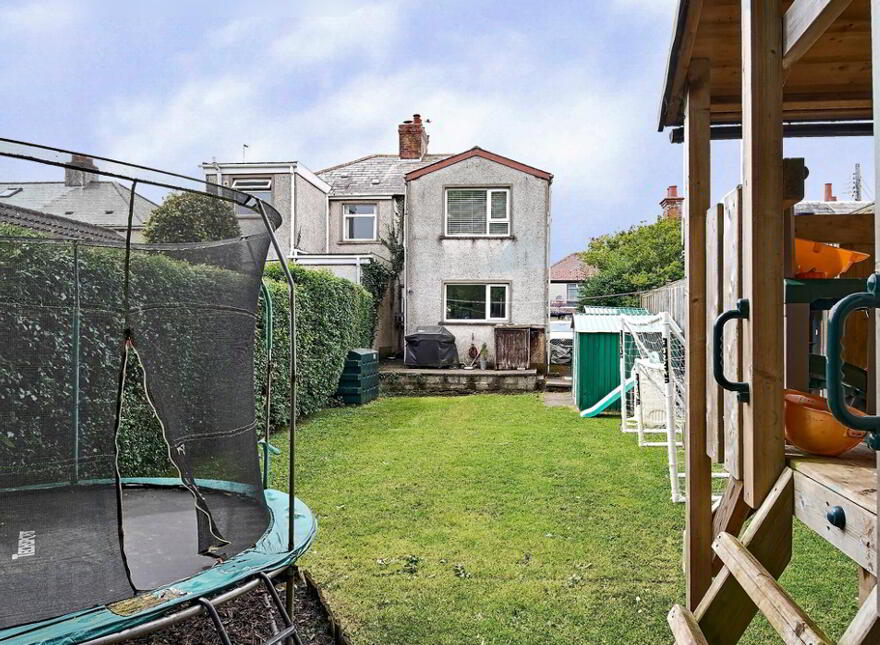 3 Grovehill Gardens, Bangor, BT20 4NS