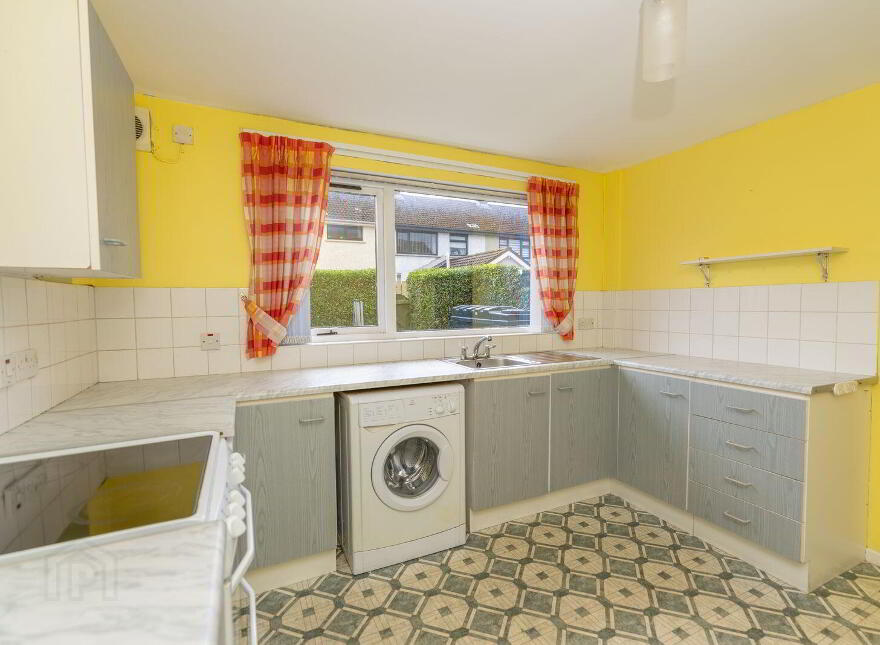 9 Rossmara Park, Warrenpoint, Newry, BT34 3NX