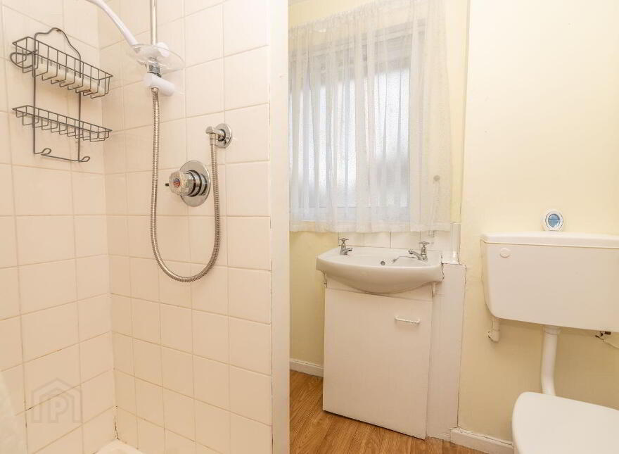 9 Rossmara Park, Warrenpoint, Newry, BT34 3NX