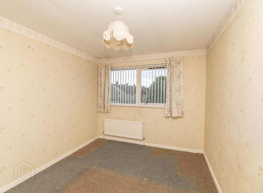 9 Rossmara Park, Warrenpoint, Newry, BT34 3NX