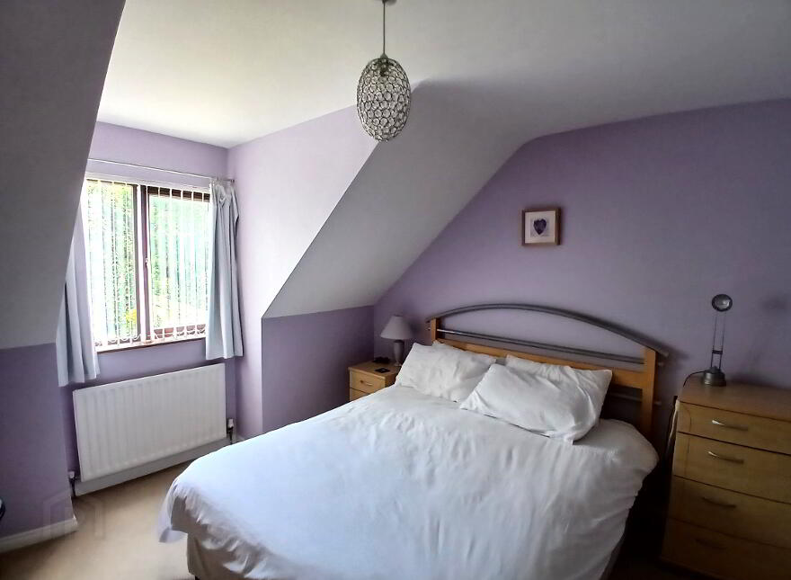 42 Rowley Meadows, Newcastle, BT33 0RW