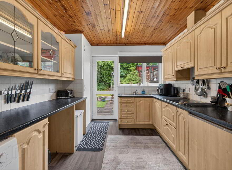 9 Pond Park Avenue, Lisburn, BT28 3JN