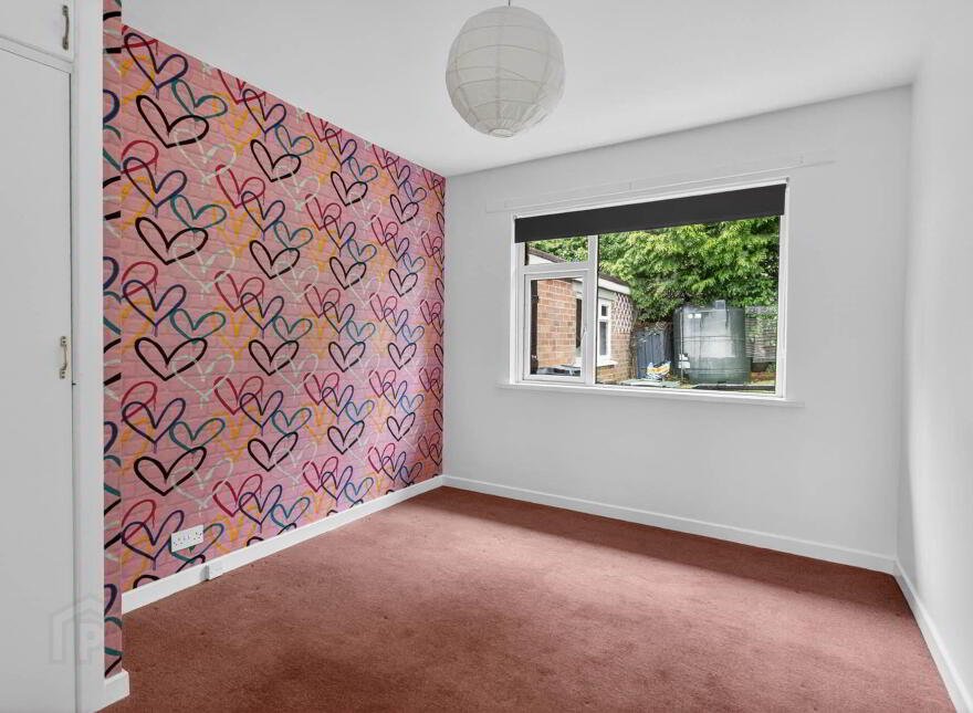 9 Pond Park Avenue, Lisburn, BT28 3JN