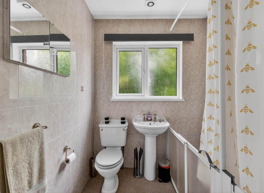 9 Pond Park Avenue, Lisburn, BT28 3JN