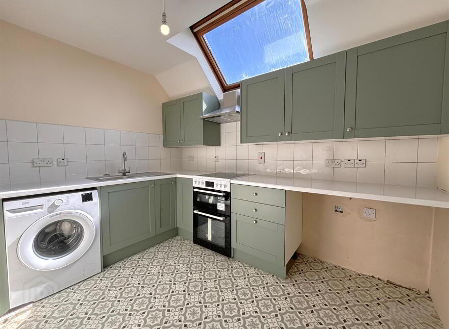 13 Chichester Gardens, Belfast, BT15 5FS