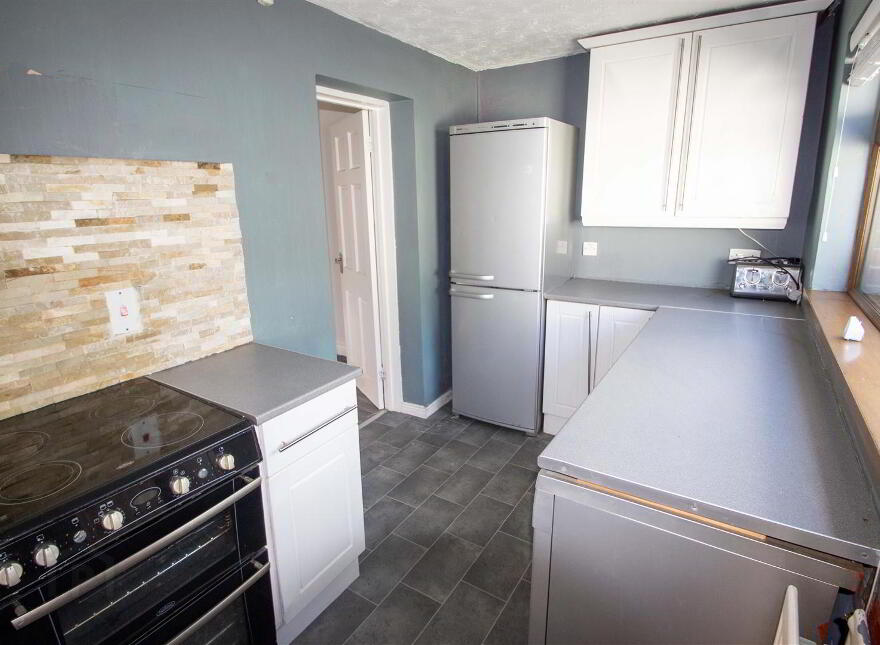 68 Andersonstown Park, Andersonstown, Belfast, BT11 8FG