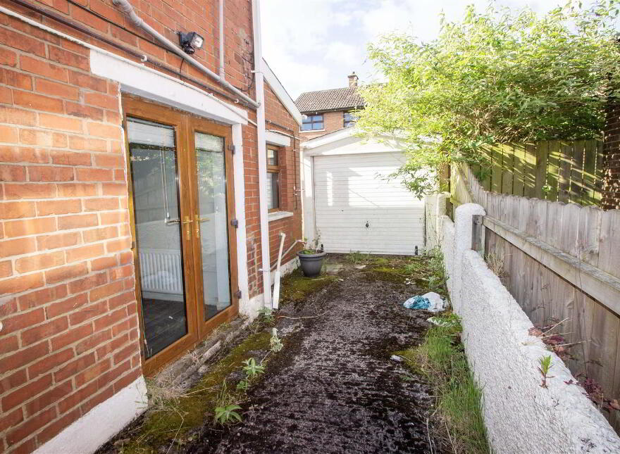68 Andersonstown Park, Andersonstown, Belfast, BT11 8FG