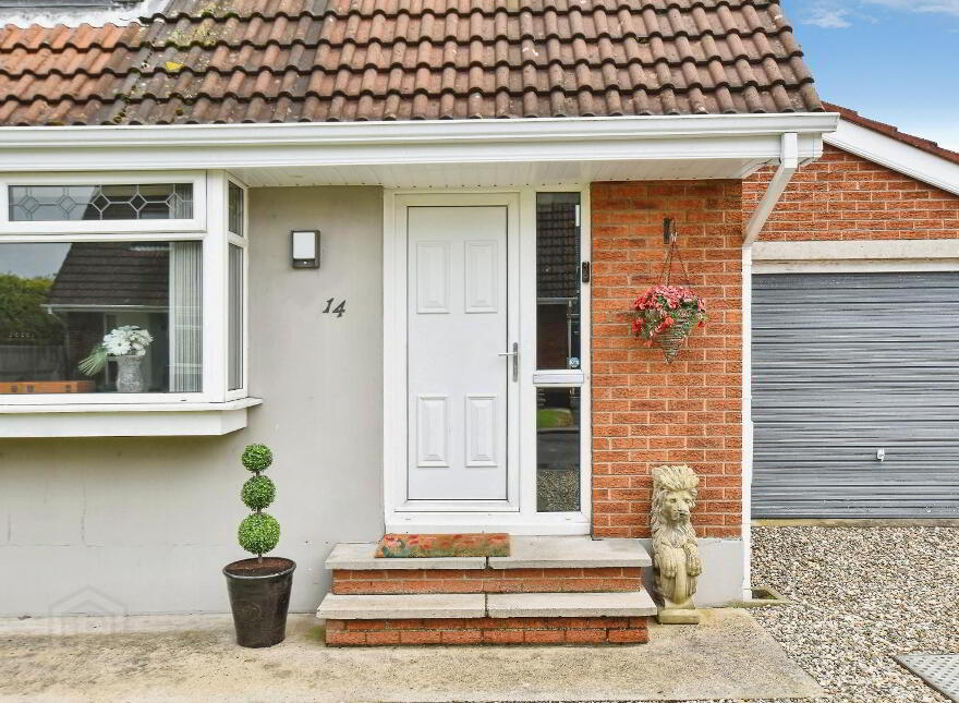 14 Carlton Park, Bangor, BT19 6WR