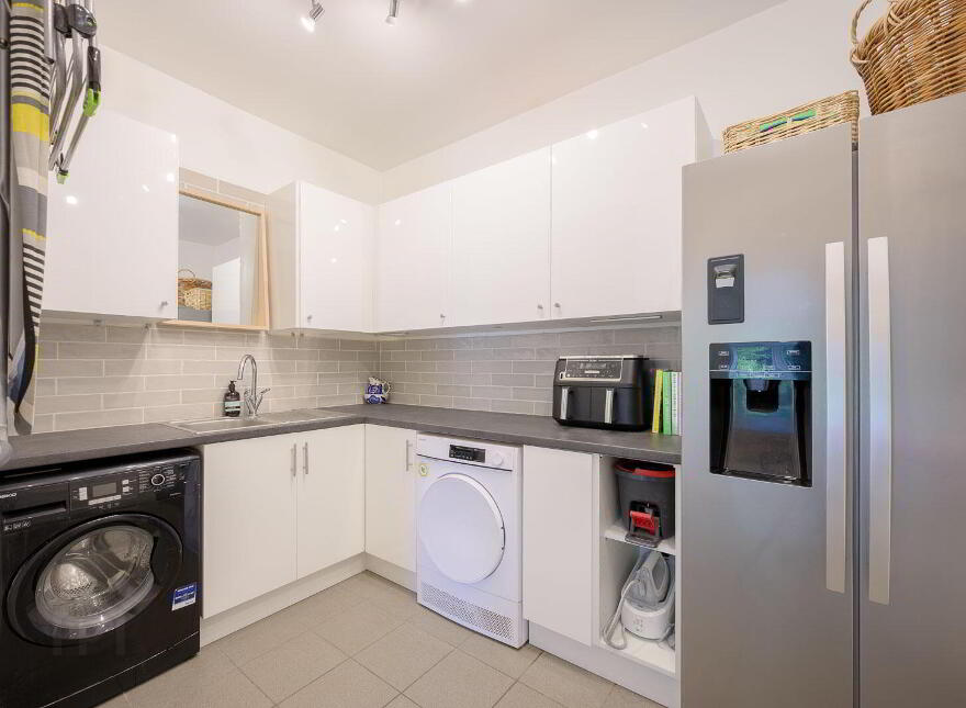 15 Kilhorne Gardens, Belfast, BT5 6NT