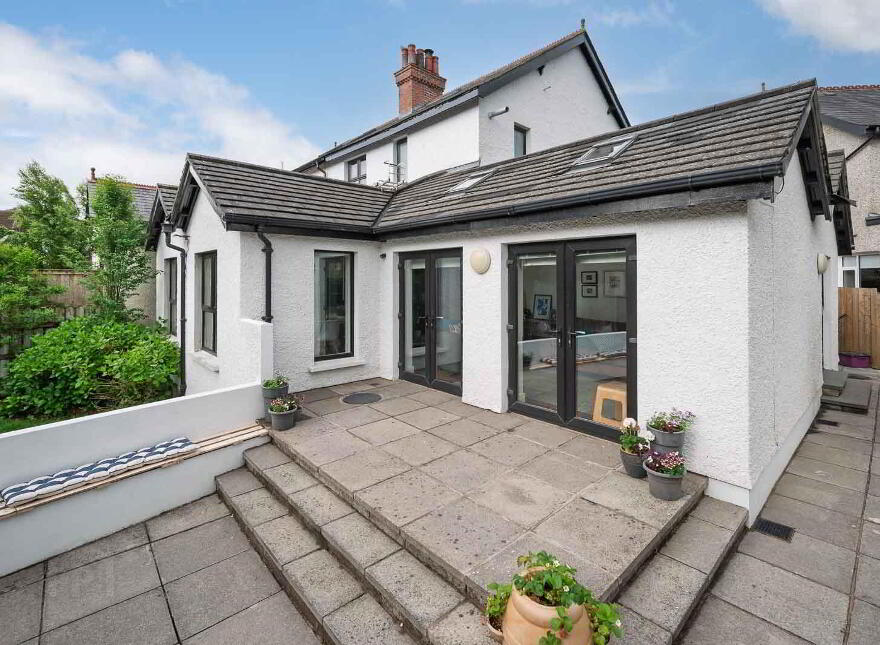 15 Kilhorne Gardens, Belfast, BT5 6NT