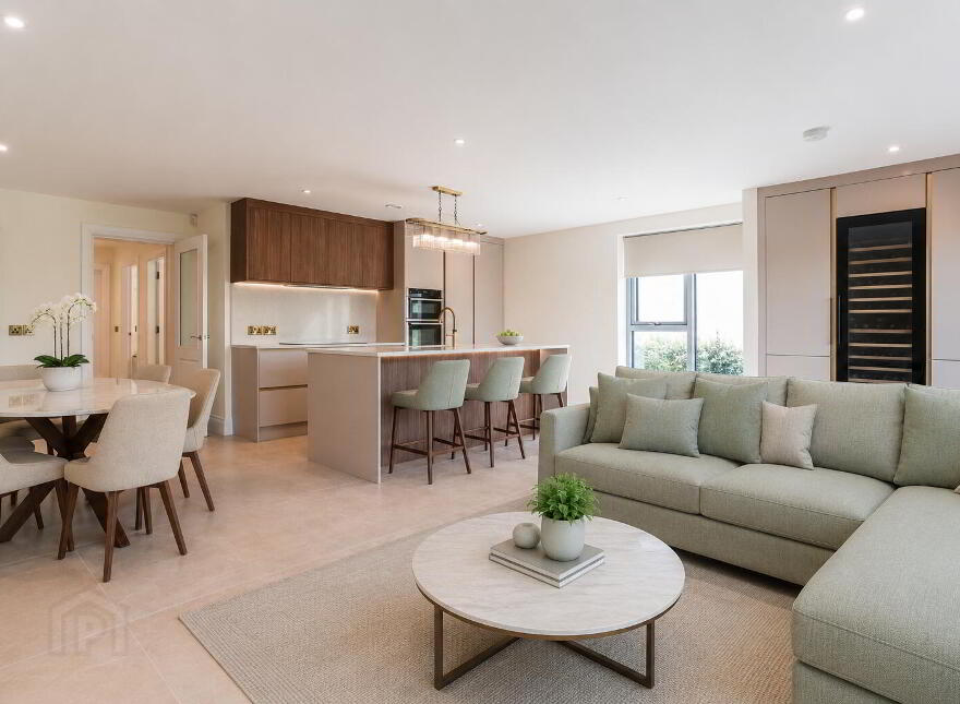 Apt 6, Priory Gate, Priory Park, Holywood, BT18 0LG