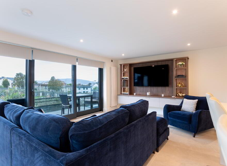 Apt 6, Priory Gate, Priory Park, Holywood, BT18 0LG