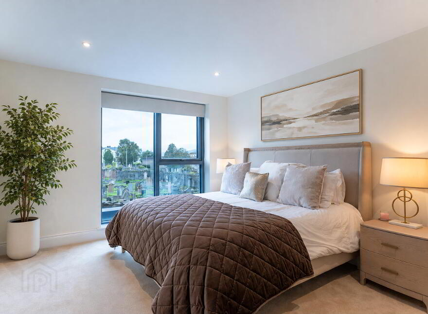 Apt 6, Priory Gate, Priory Park, Holywood, BT18 0LG