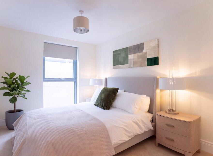 Apt 6, Priory Gate, Priory Park, Holywood, BT18 0LG