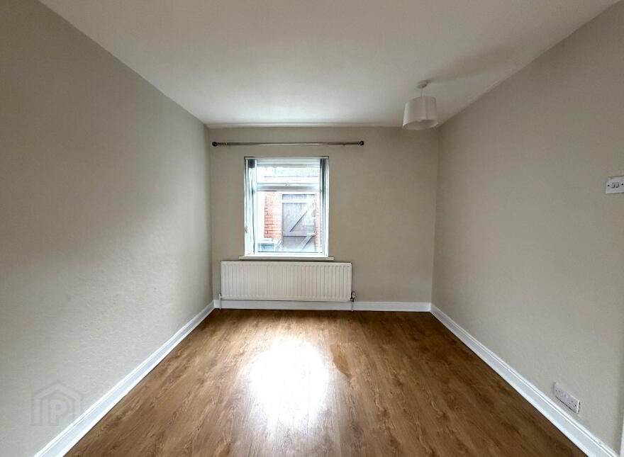 52 Sandbrook Park, Belfast, BT4 1NL