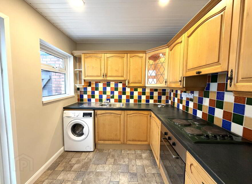52 Sandbrook Park, Belfast, BT4 1NL