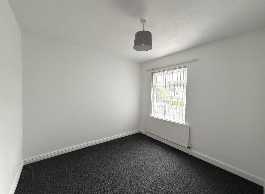 52 Sandbrook Park, Belfast, BT4 1NL