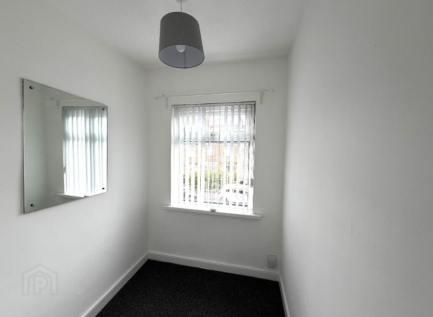 52 Sandbrook Park, Belfast, BT4 1NL