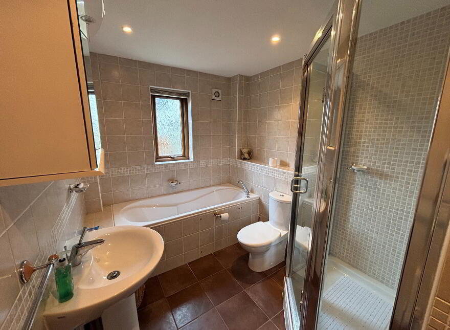 18 Rosses Quay, Rostrevor, Newry, BT34 3GL