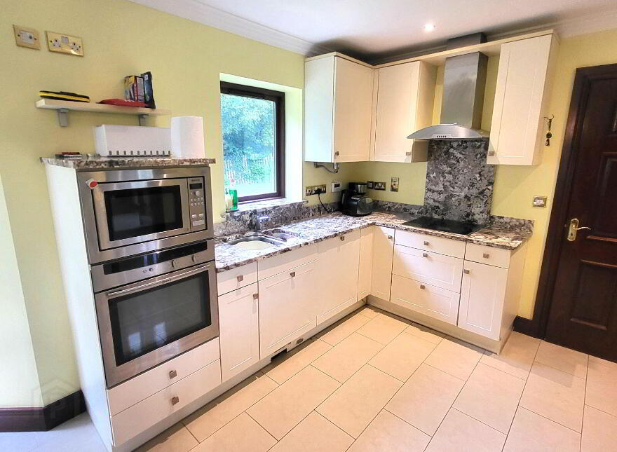 11 Errew Drive, Lough Rinn, Cloone Grange, N41E838