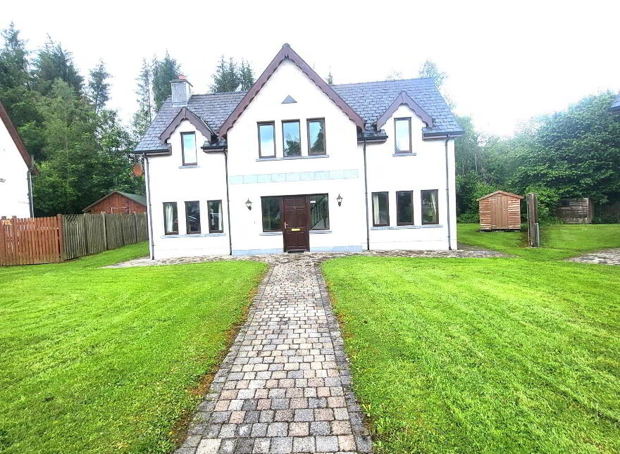 11 Errew Drive, Lough Rinn, Cloone Grange, N41E838