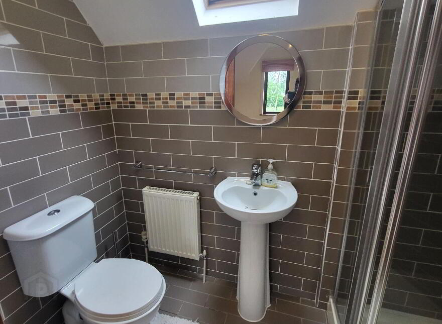 11 Errew Drive, Lough Rinn, Cloone Grange, N41E838