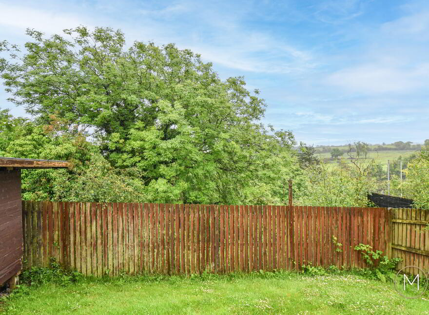 6 Loranville, Larne, BT40 2AY
