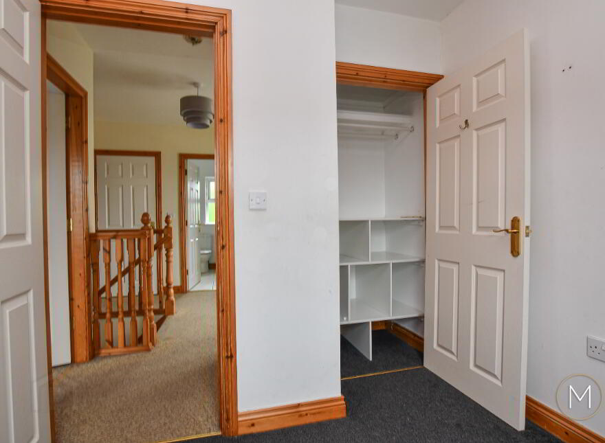 6 Loranville, Larne, BT40 2AY